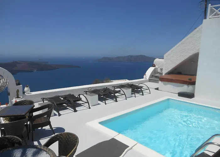 Nomikos Villas