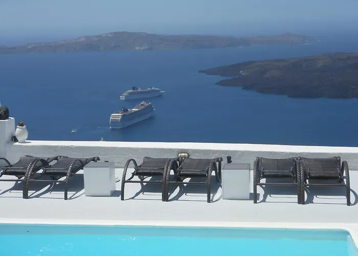 Nomikos Villas