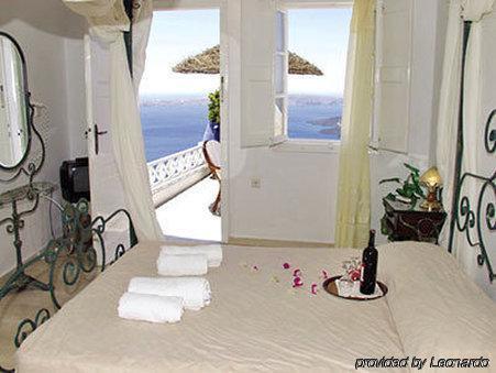 Aparthotel Nomikos Fira (Santorini)